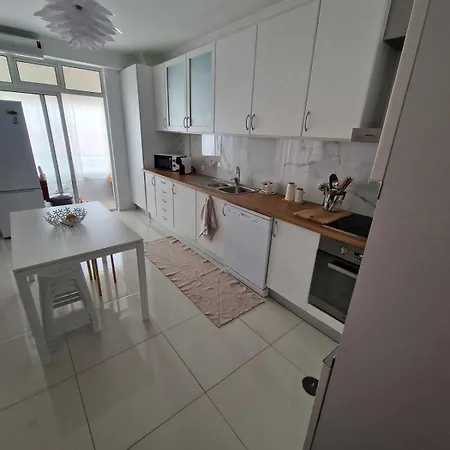 Paredes Apartamento Bitaraes