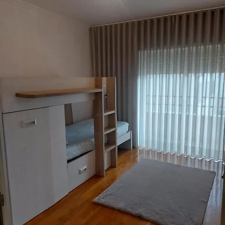 Apartment Paredes Bitaraes