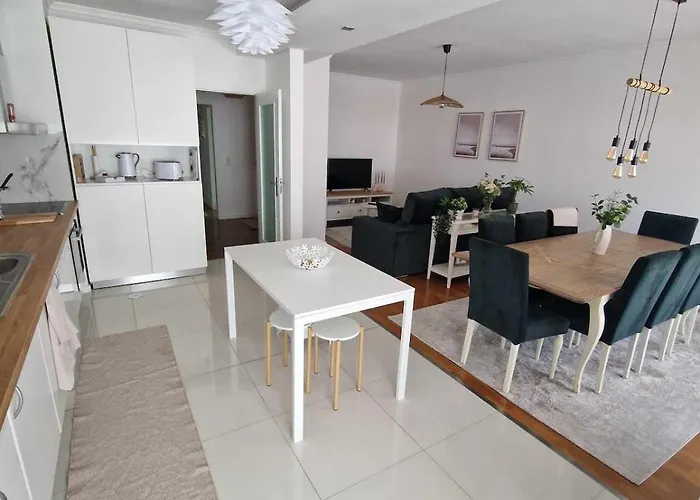 Apartment Paredes Bitaraes