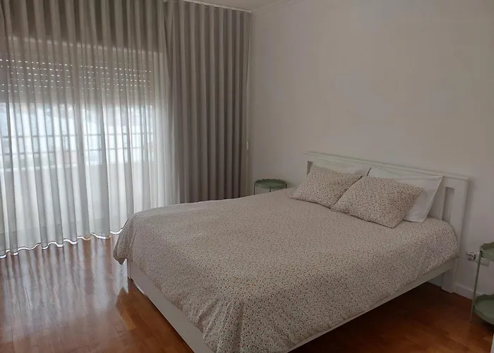 Paredes Apartment Bitaraes